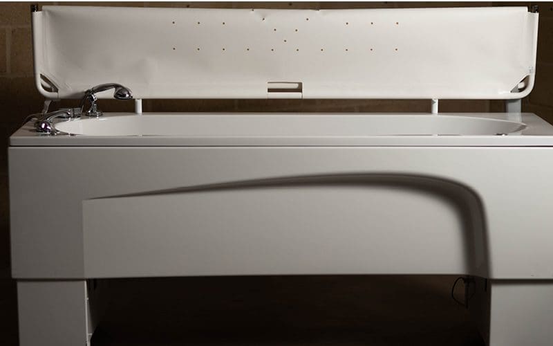 Kiva Height Adjustable Assisted Bath