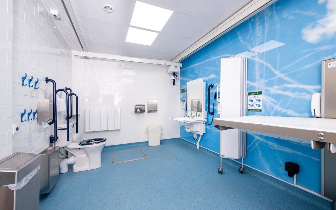 Astor Invincible: A Changing Table for Public Toilets