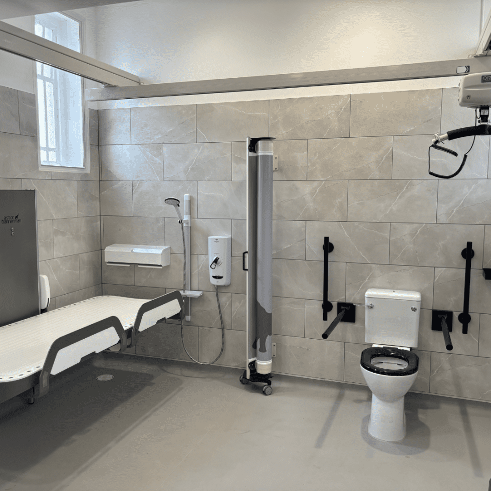 Changing Places: The Role of Colour, Contrast & Layout | Astor Bannerman